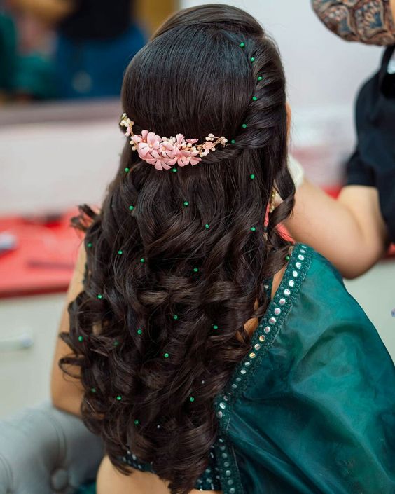 Bridesmaid Hairstyle Ideas for all types of Hair
